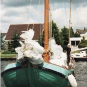 ingezonden door Fokke Hummel te Lemmer - De 'Twee Gebroeders' meert aan in de Gemeente Haven van Lemmer